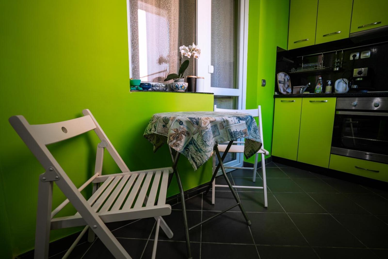 Seaside Apartament Burgas Bagian luar foto